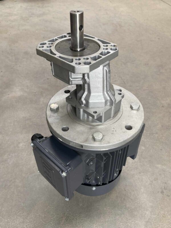 Three Phase motor for a Single Reduction gearbox | Buy now at N.D. Jeans
